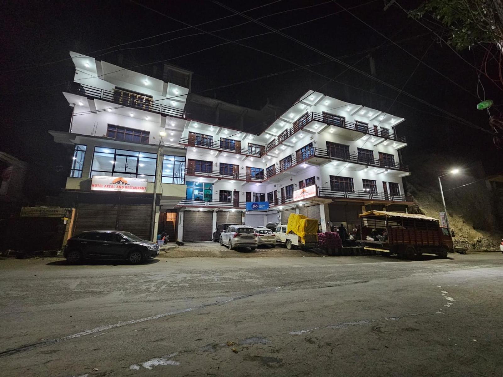 Hotel Afzal And Restaurant Kargil Exterior photo